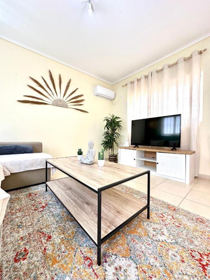 Bohem Apartment Near Athens Airport Spata  Bagian luar foto