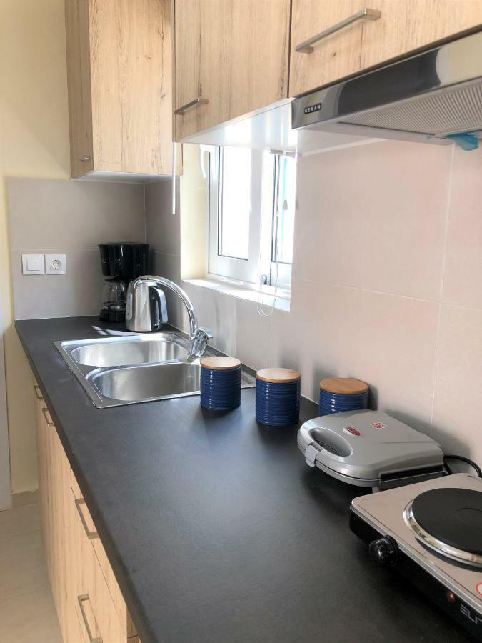 Bohem Apartment Near Athens Airport Spata  Bagian luar foto